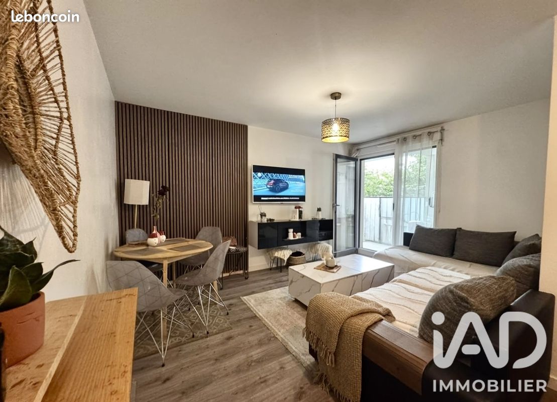 Appartement 2 pièces 43 m² · à Jouy-le-Moutier · 43 m² · 183 000 €