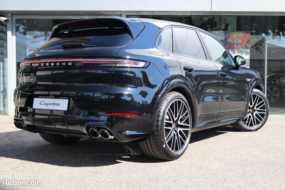 Porsche Cayenne E-Hybrid 3.0 V6 470 ch (image 8)