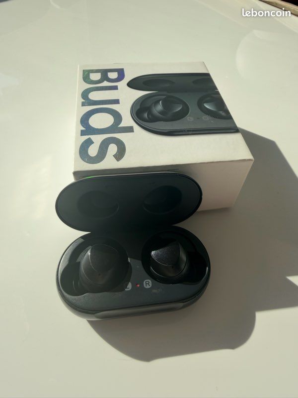 Samsung Galaxy Buds (image 3)