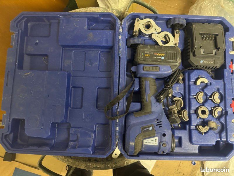 Outil De Torchage De Tubes En Cuivre Con?u Pour ??tre Efficace Pour Les