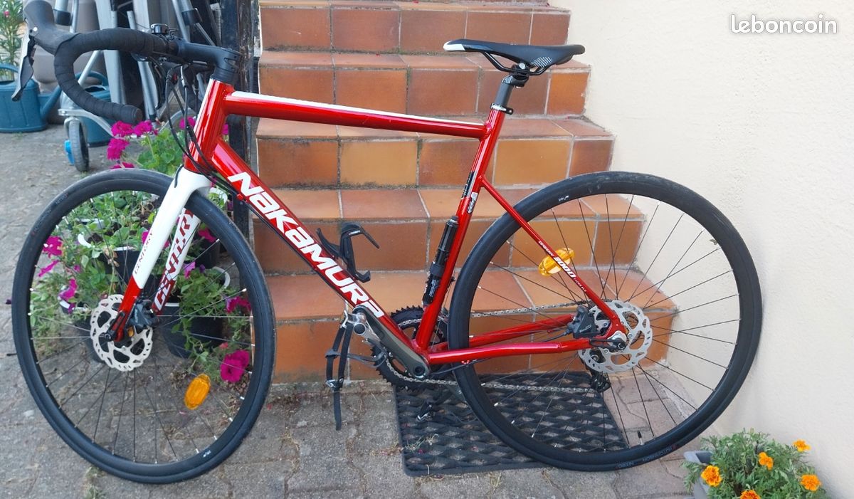 Velo de route rouge CENTURY adulte 300 D NAKAMURA Vélos