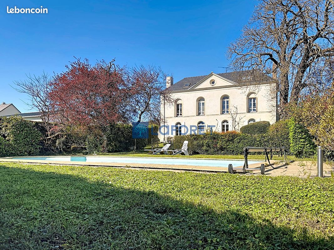 Maison 8 pièces 198 m² · à Ancenis-Saint-Géréon · 198 m² · 497 800 €