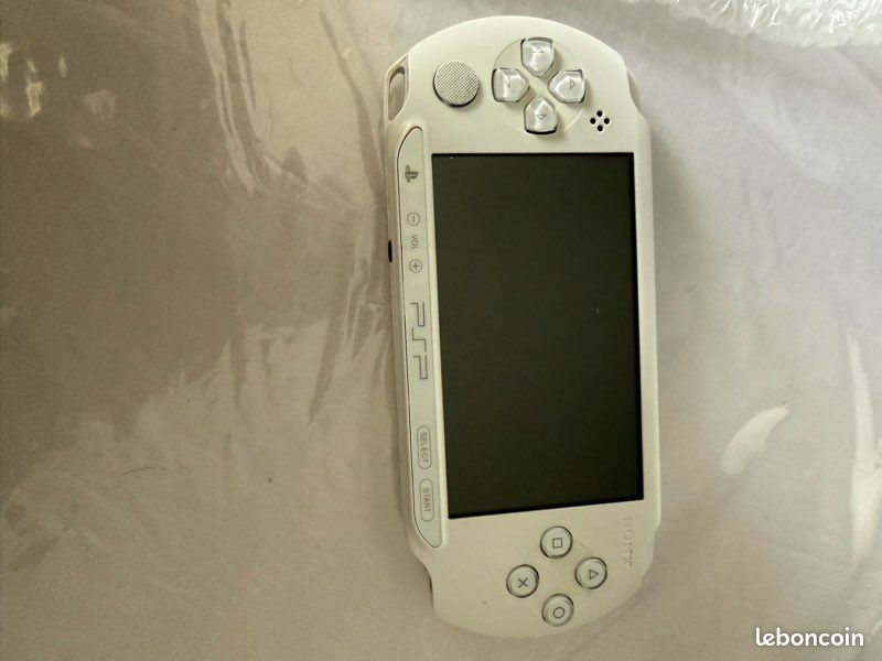 Lot De 6 PSP Sony (modèle 1000) Pour Pièces Détachées