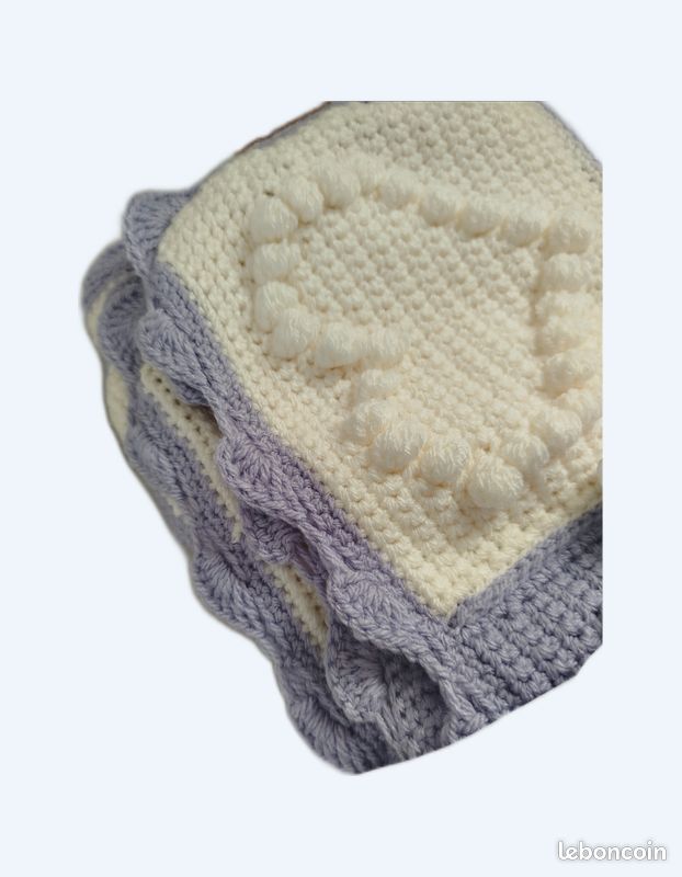 Couverture bébé crochet à la main (image 1)