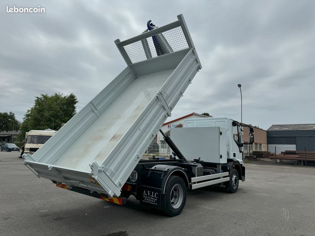 Iveco 120E19 6x2 - Poids lourds