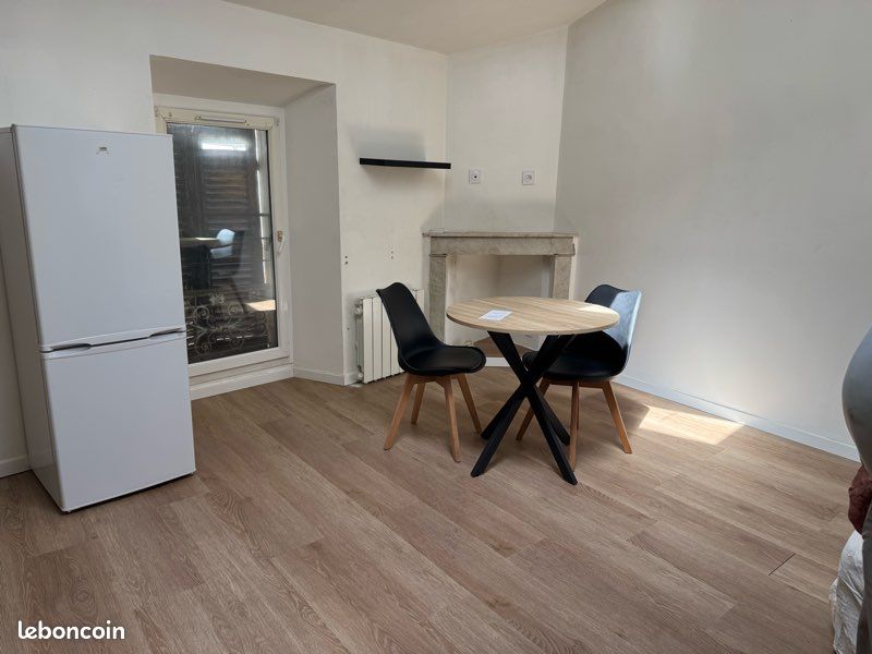 Appartement 1 pièce 23 m² · à Brignoles · 23 m² · 560 €/mois