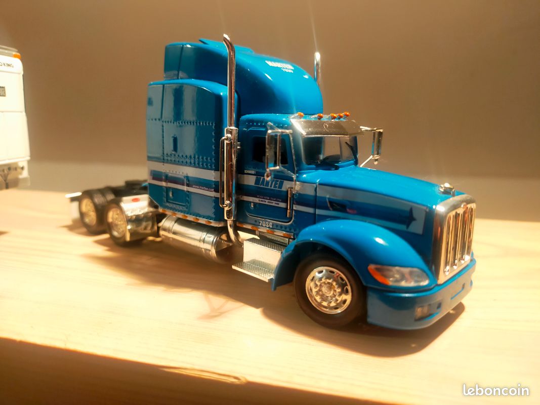 Tonkin Replicas Europe B.V. | - Boutique en ligne de modèles de camions et d'engins de chantier