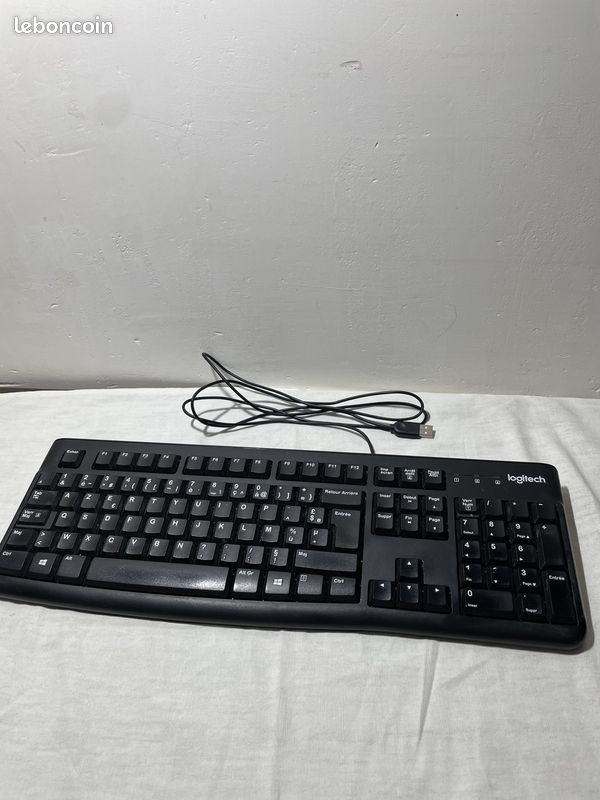 Clavier filaire Logitech K120 azerty - USB, état correct (image 1)