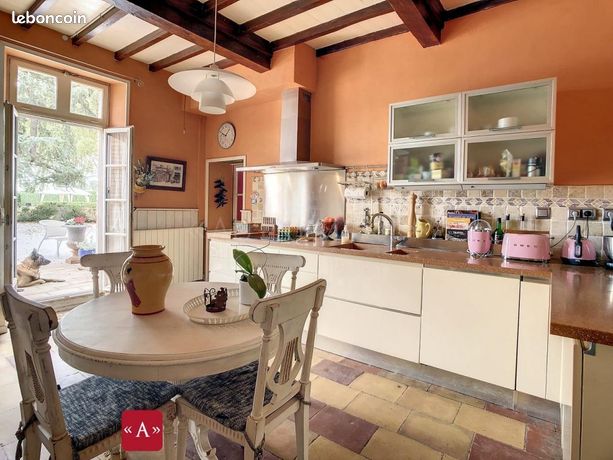 Maison a louer paris-1er-arrondissement - 7 pièce(s) - 299 m2 - Surfyn