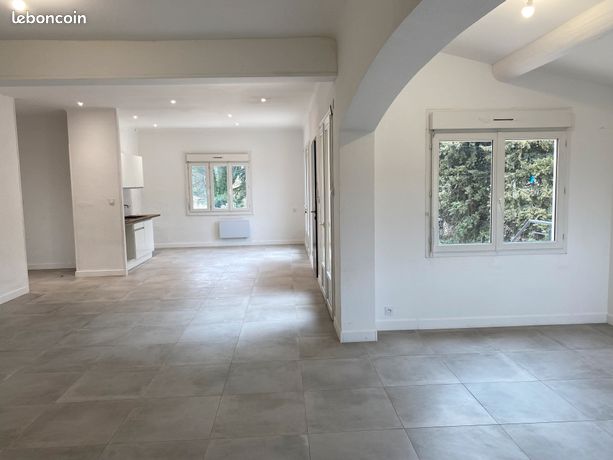 EXCEPTIONNEL appartement 160m2 T6 Jardin Parking Terrasses