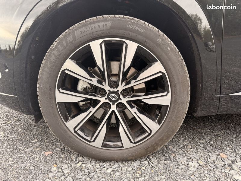 Renault AUSTRAL 1.2 E-TECH FULL HYBRID 200CH TECHNO - 24 (image 9)