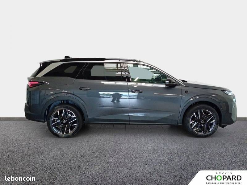 Peugeot 5008 Hybrid 145 e-DCS6 GT (image 4)