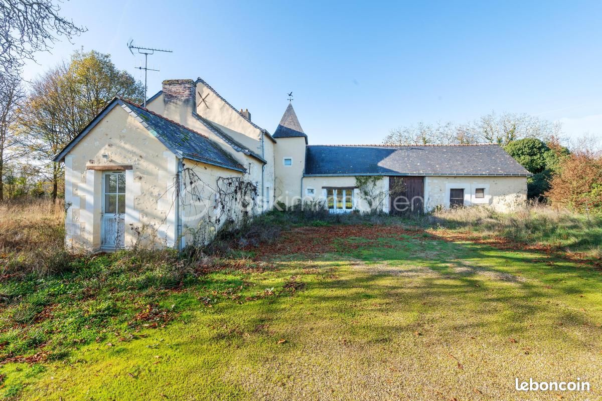 Maison 6 pièces 200 m² · à Noyant-Villages · 200 m² · 239 000 €