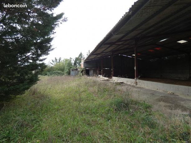 Terrain 2 063 m² Mazieres En Gatine
