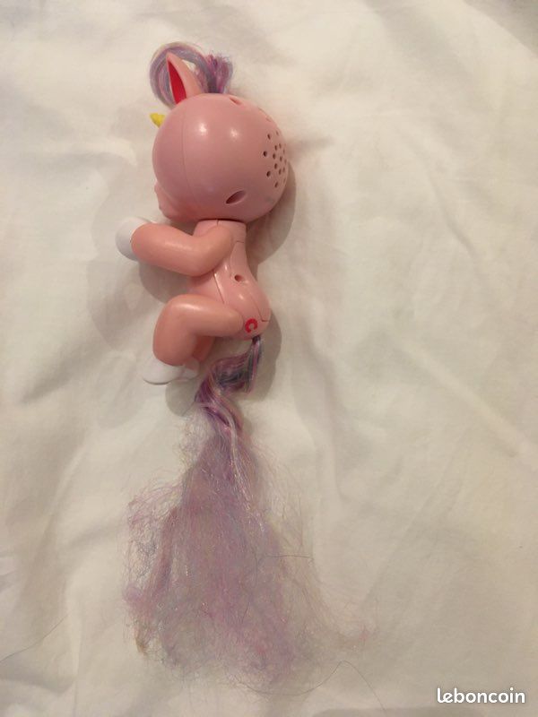 Fingerlings licorne rose (image 2)