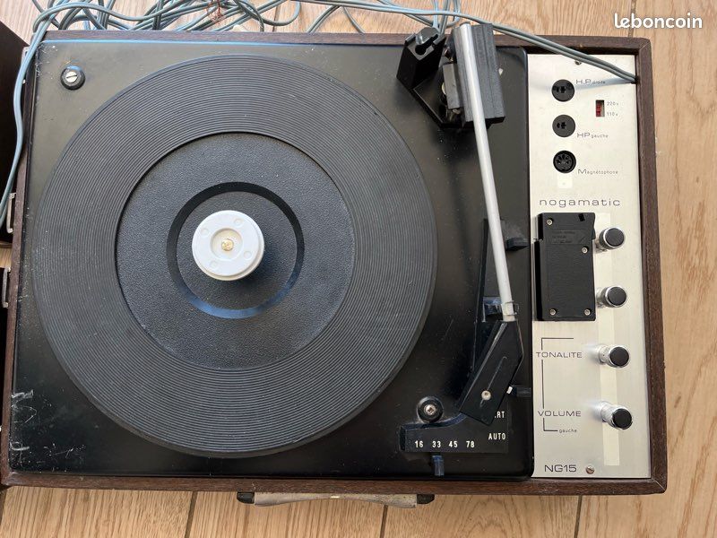 À RÉVISER : Ancien électrophone LENCO platine vinyle disque 16 33 45 78 tours