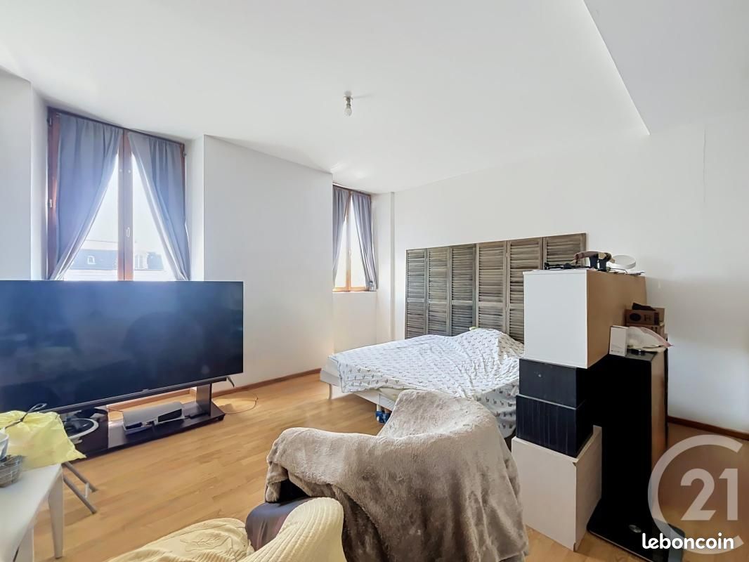 Appartement 1 pièce 32 m² · à Sens · 32 m² · 65 000 €