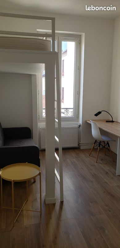 Appartement 1 pièce 14 m² · à Vichy · 14,4 m² · 380 €/mois