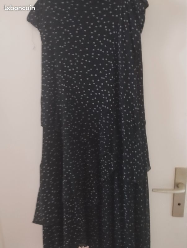 Robe bretelles été, noire à poids blancs, volantée, long 209 cm doublée noire. Taille 38/40 (image 8)