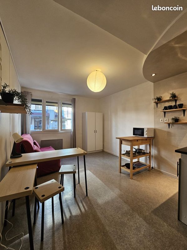 Appartement 1 pièce 18 m² · à Grenoble · 18 m² · 500 €