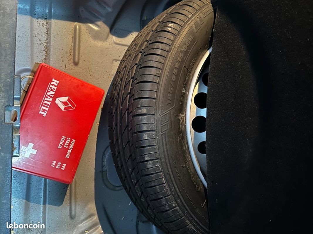 DACIA LOGAN MCV SCe 75 *PREMIÈRE MAIN *ENTRETIENS COMPLET (image 6)