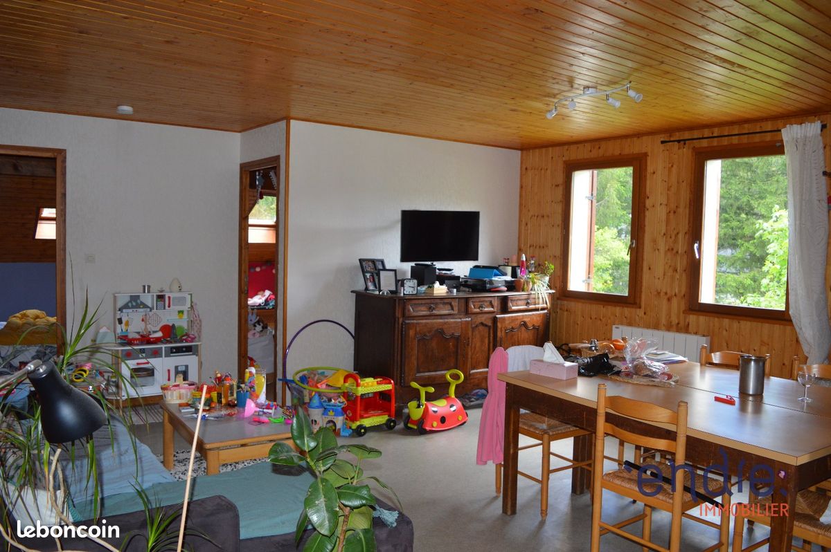 Appartement 4 pièces 55 m² (image 1)