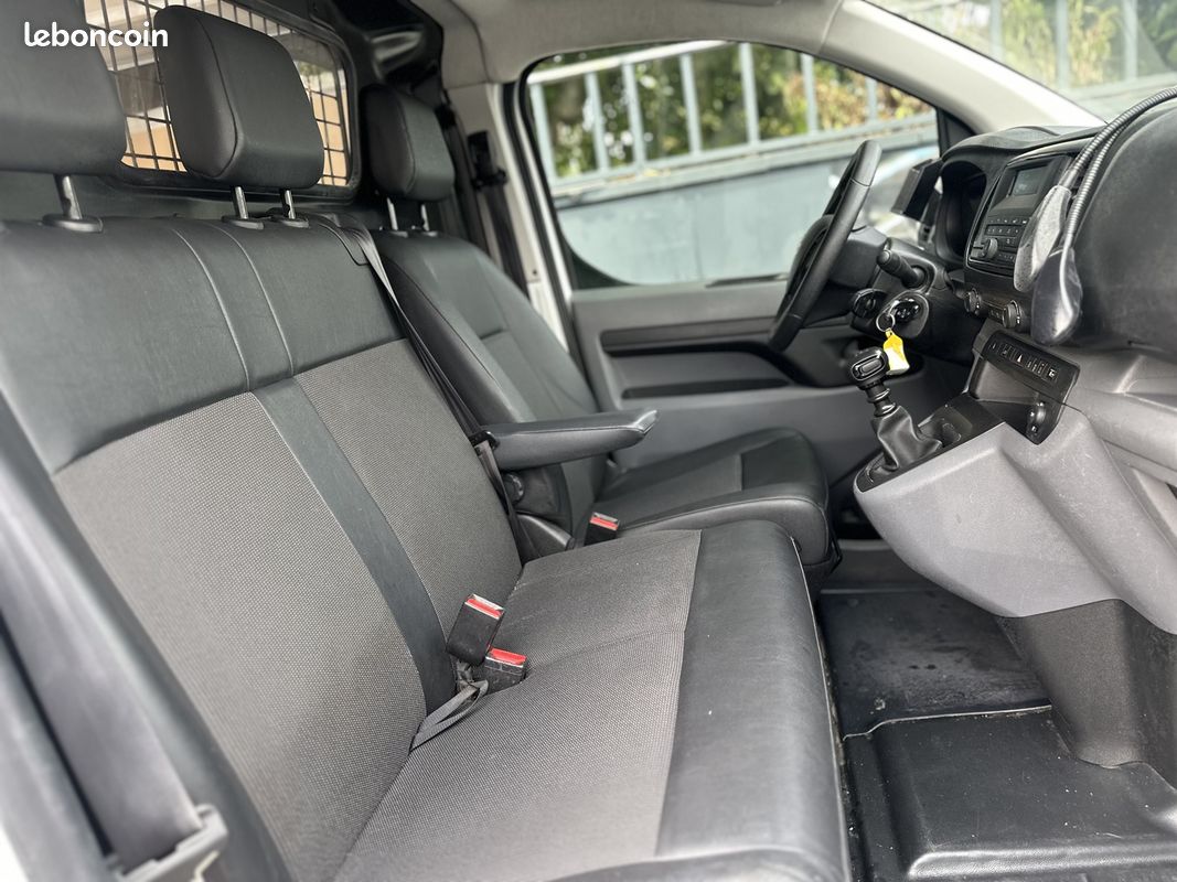 Toyota PROACE LONG 2.0 D-4D 120 ACTIVE MY20 (image 20)