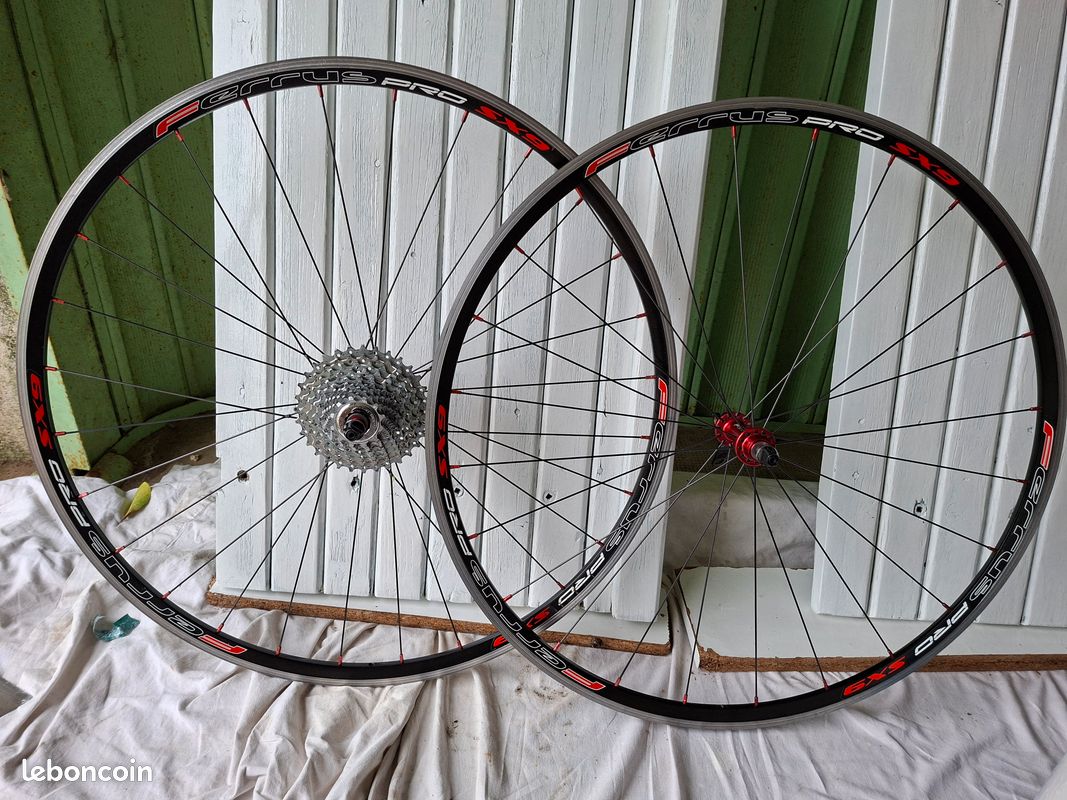 Paires de roues vélo de route (image 2)