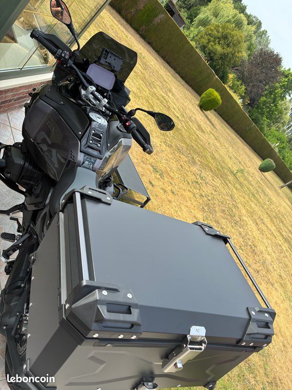 BMW 1300 GS Adventure Automatique Version Pro Neuve avec Top Case 65 litres (image 3)