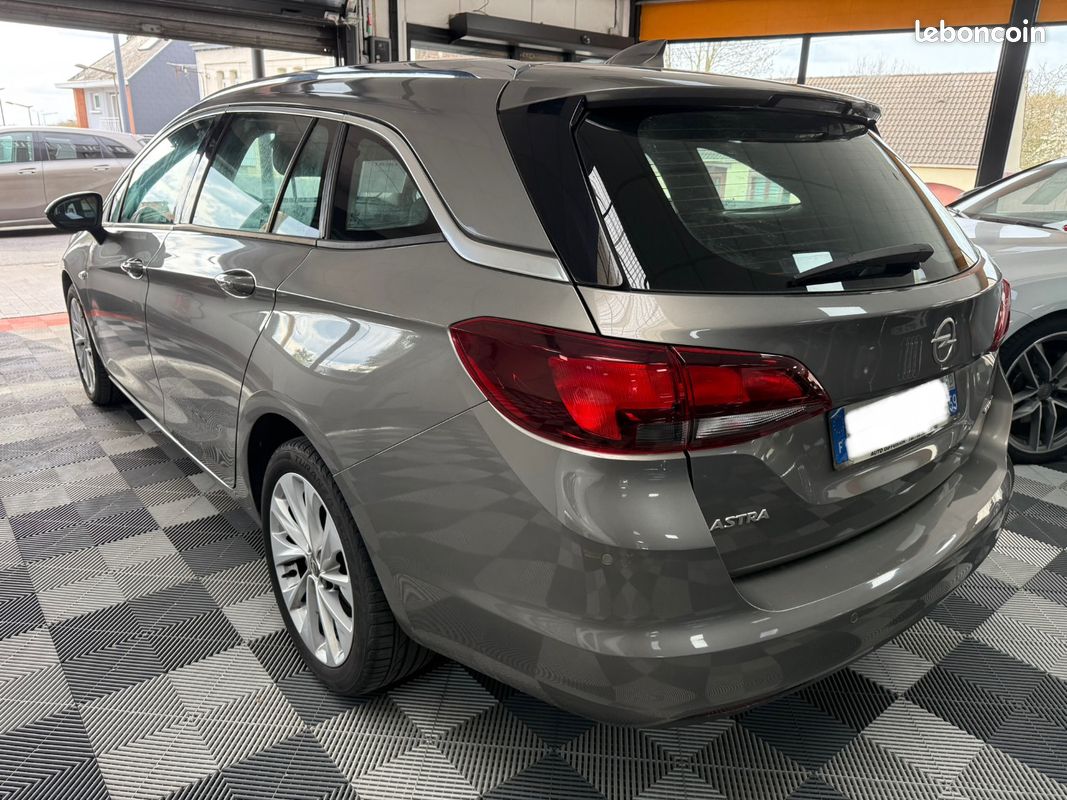 Opel Astra K Sports Tourer * 1ER MAIN (image 4)