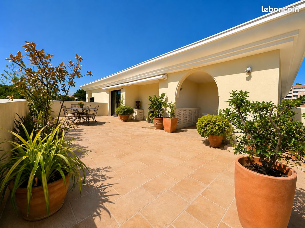 Appartement 4 pièces 120 m² · à Hyères · 120 m² · 936 000 €