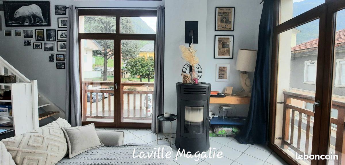 Maison 5 pièces 121 m² · à Grand-Aigueblanche · 121 m² · 336 000 €
