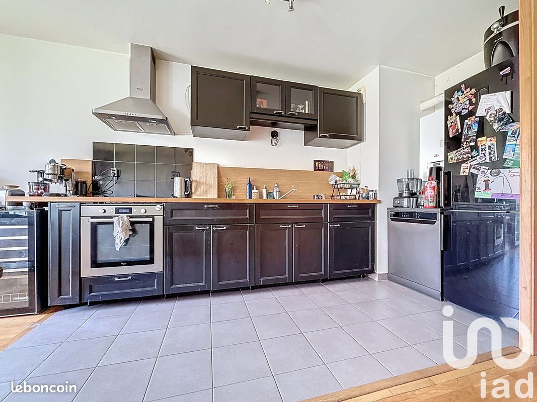 Appartement a louer  - 3 pièce(s) - 72 m2 - Surfyn