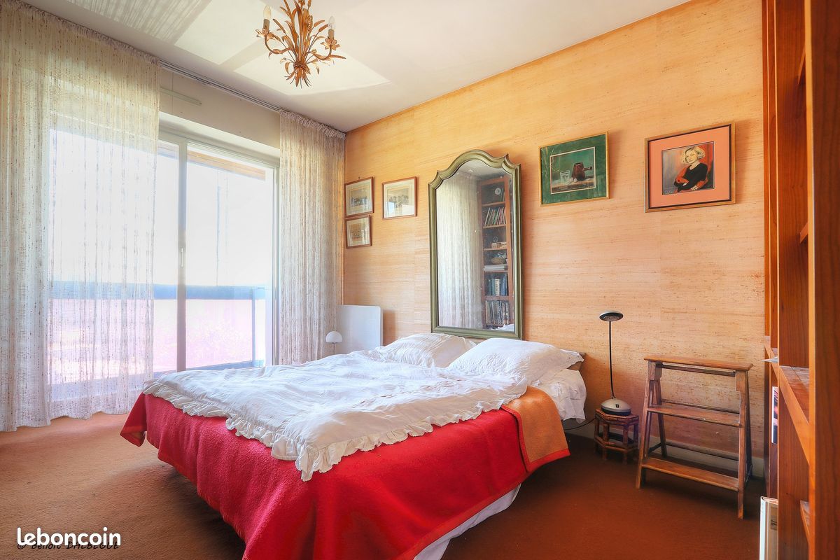Maison 7 pièces 240 m² (image 11)