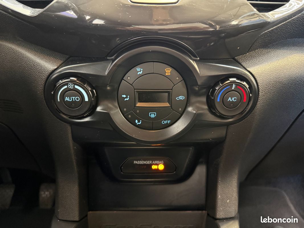 FORD ECOSPORT 1.0 EcoBoost 125 Titanium (image 13)