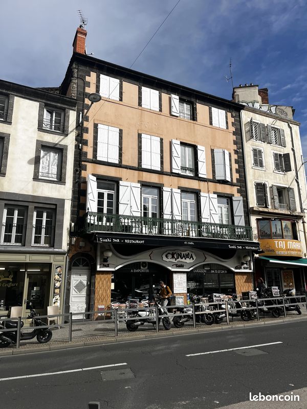 Immeuble 416 m² · à Clermont-Ferrand · 416 m² · 477 600 €