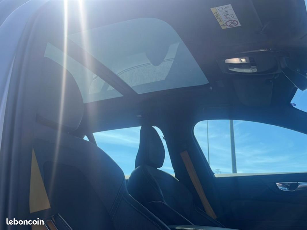 VOLVO V60 T8 awd 310+145 polestar engineered geartronic 8 (image 32)
