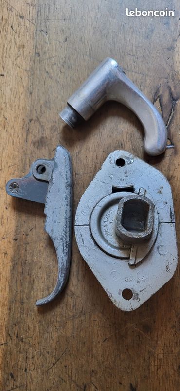 Pièces anciennes automobile (image 3)
