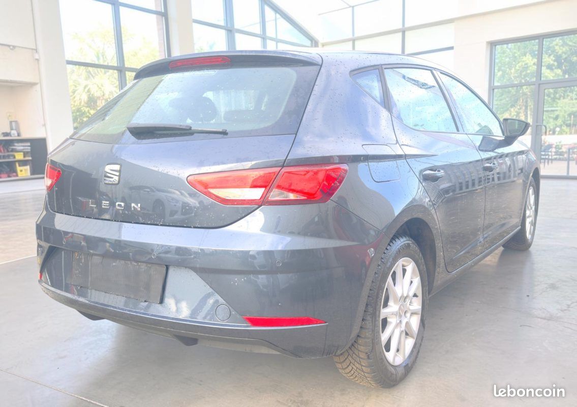 Seat leon tsi 5portes 1er main garantie 6mois etat neuf (image 7)