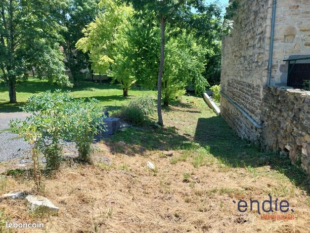 Terrain 165 m² CLEMENSAT