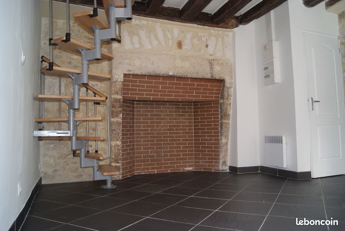 Appartement 2 pièces 35 m² · à Bourges · 35 m² · 460 €
