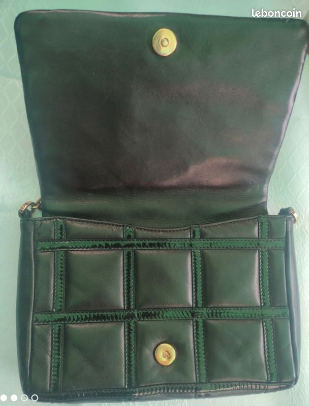 Ferragamo Vera sac à main clouté à bandoulière chaine classique (image 2)
