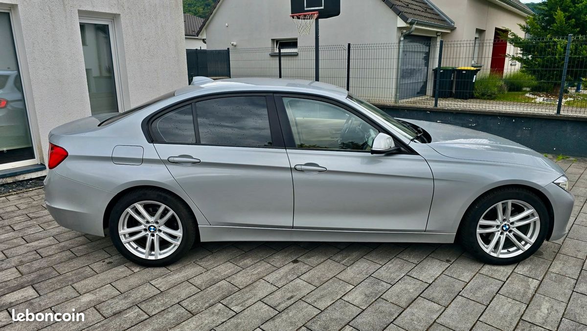 BMW Série 3 F30 328i xDrive 245ch SPORT suivi bmw (image 8)