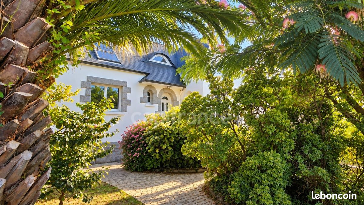 Maison 5 pièces 127 m² · au Relecq-Kerhuon · 127 m² · 694 000 €