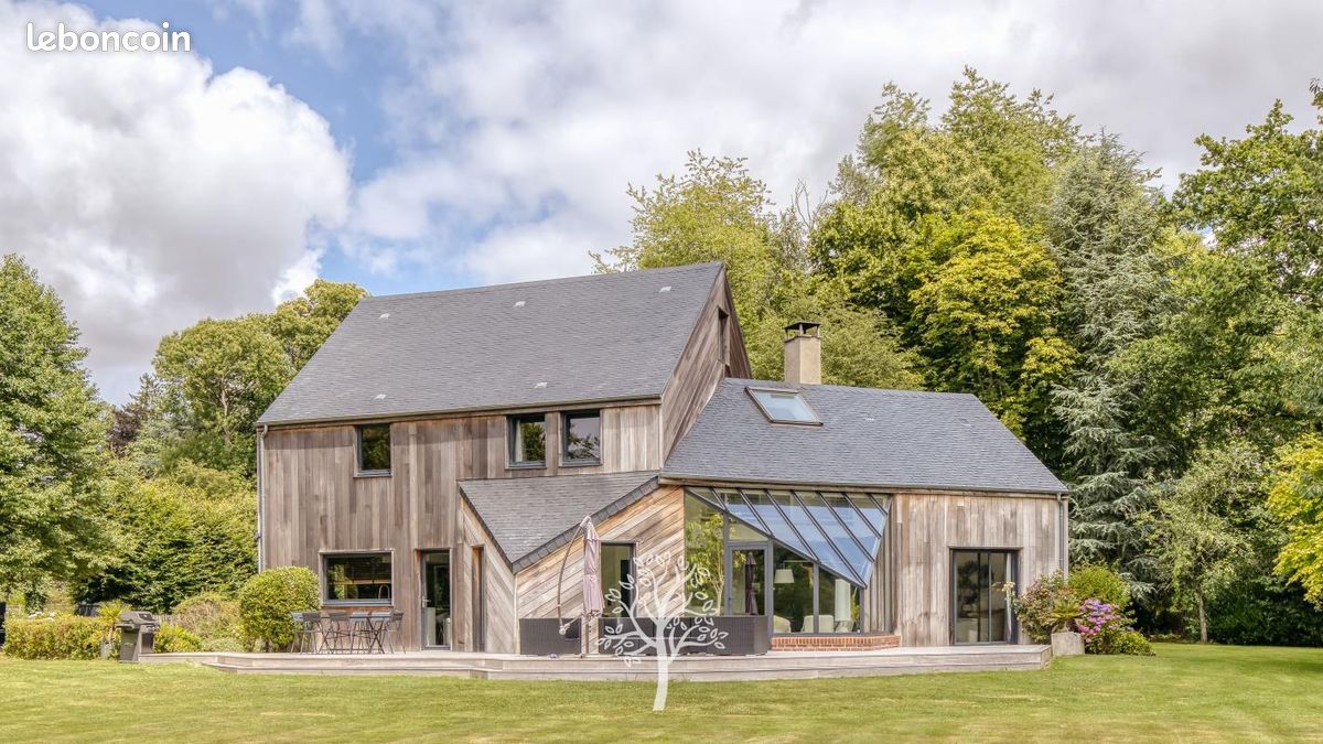 Maison 6 pièces 220 m² · à Saint-Martin-aux-Arbres · 220 m² · 550 000 €