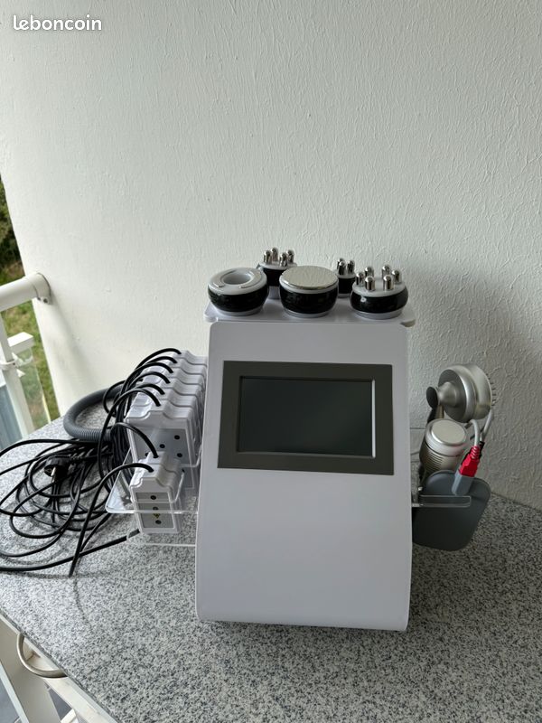 Machine Lipocavitation Radiofréquence 9-en-1 Professionnelle – État Neuf (image 1)