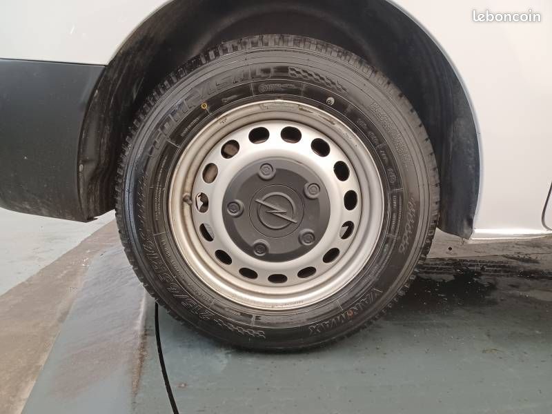 Opel Vivaro FOURGON FGN TAILLE M BLUEHDI 145 S&S BVM6 (image 10)