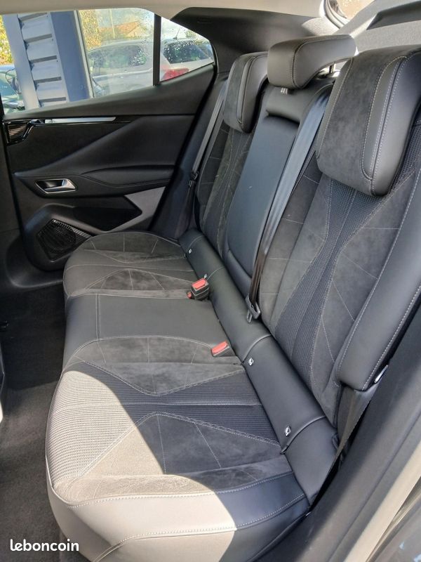Ds 4 (2) BLUEHDI 130 ETOILE ALCANTARA AUTO (image 9)