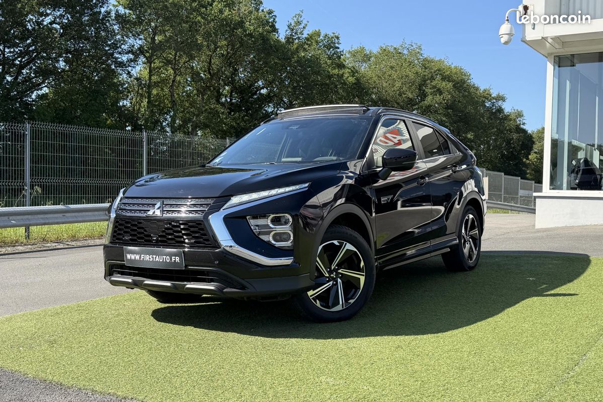 Mitsubishi eclipse cross phev rechargeable 188 4wd intense style garantie (image 1)