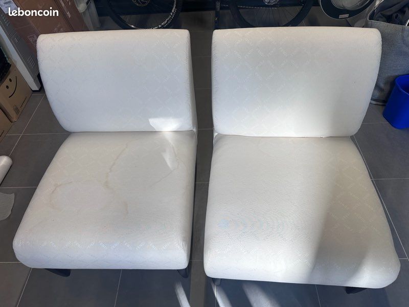 Deux fauteuils Fendi authentiques (image 2)